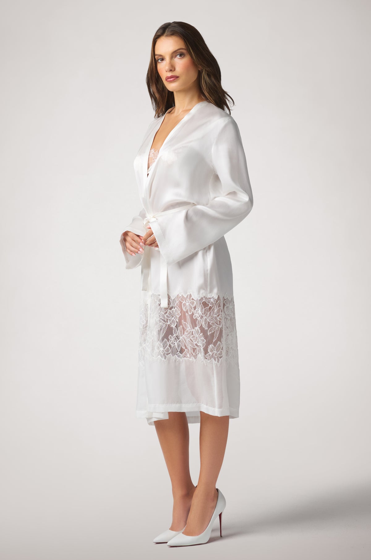 IRIS LACE MIDI ROBE