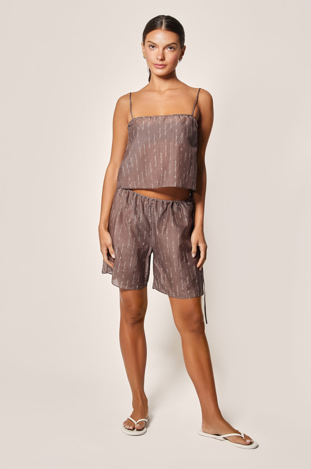 Smoke Grey Cursive Words Joue Avec Moi Printed Lose Tie Waistband Long Shorts Front