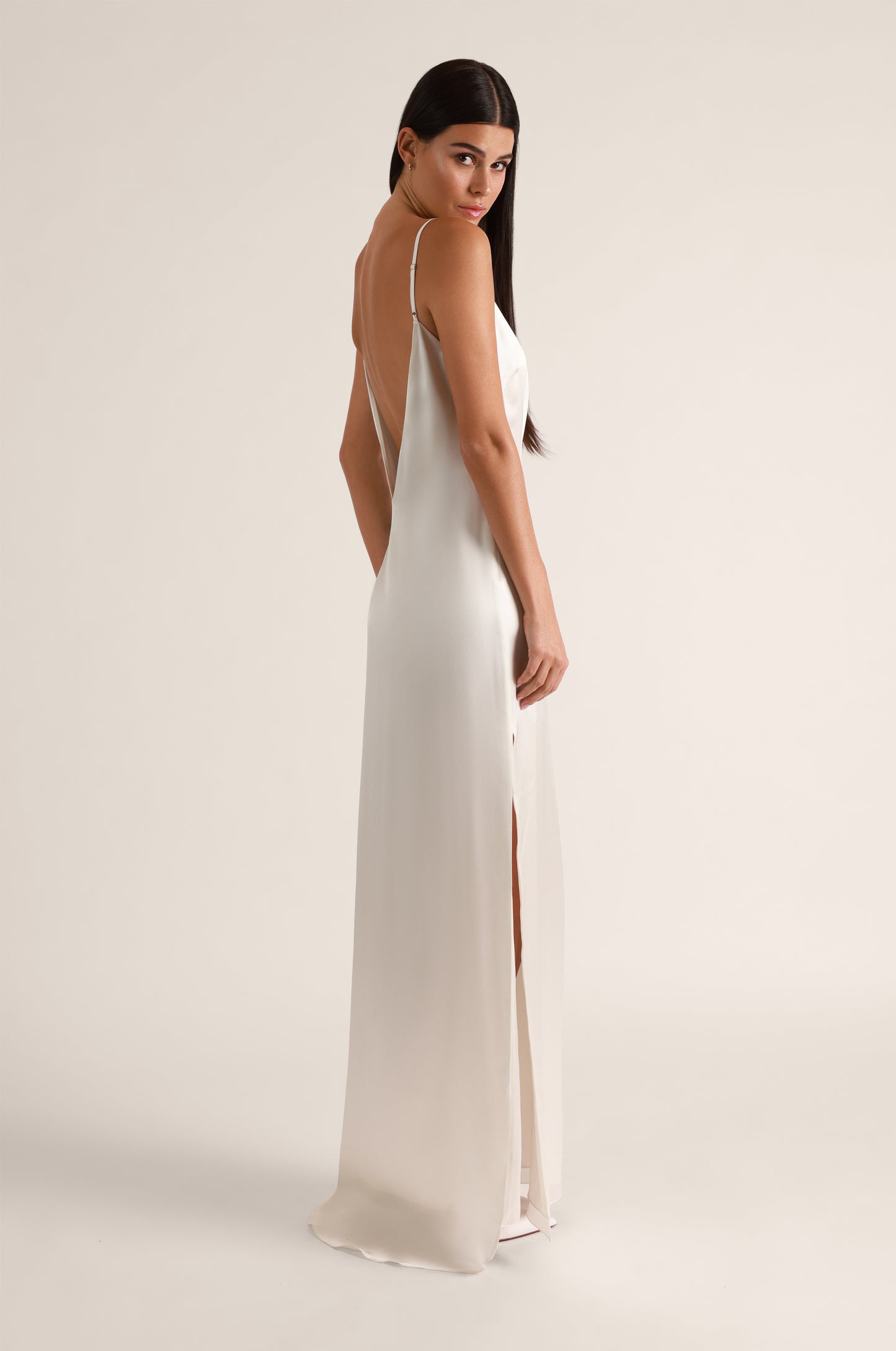 SOIE V-BACK SLIP GOWN